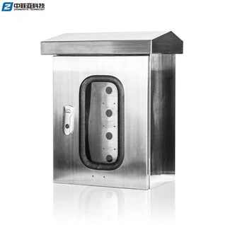 Vatnsheldur málmhólf utandyra